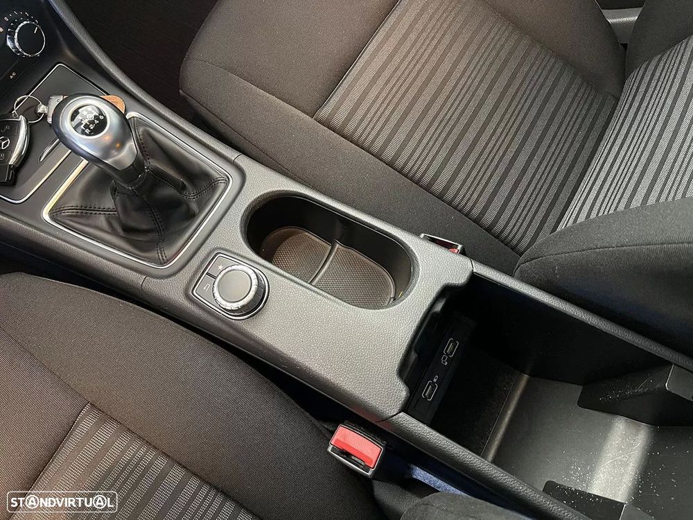 Mercedes-Benz A 180 d Style - 14