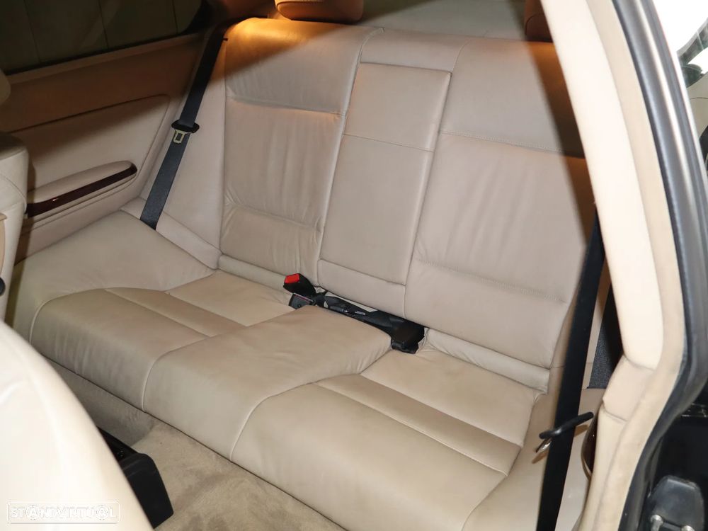 BMW 320 Ci Cabrio - 11