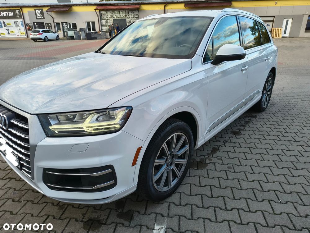 Audi Q7 3.0 TFSI Quattro Tiptr - 2