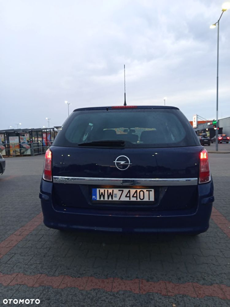 Opel Astra 1.6 - 9