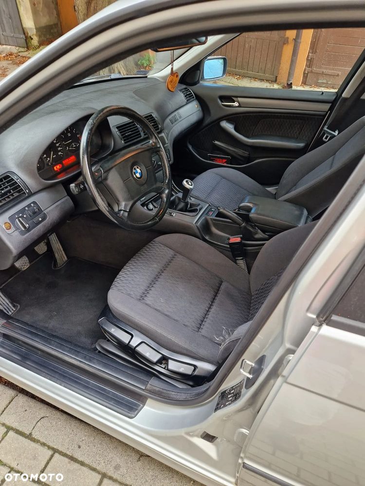 BMW Seria 3 - 3