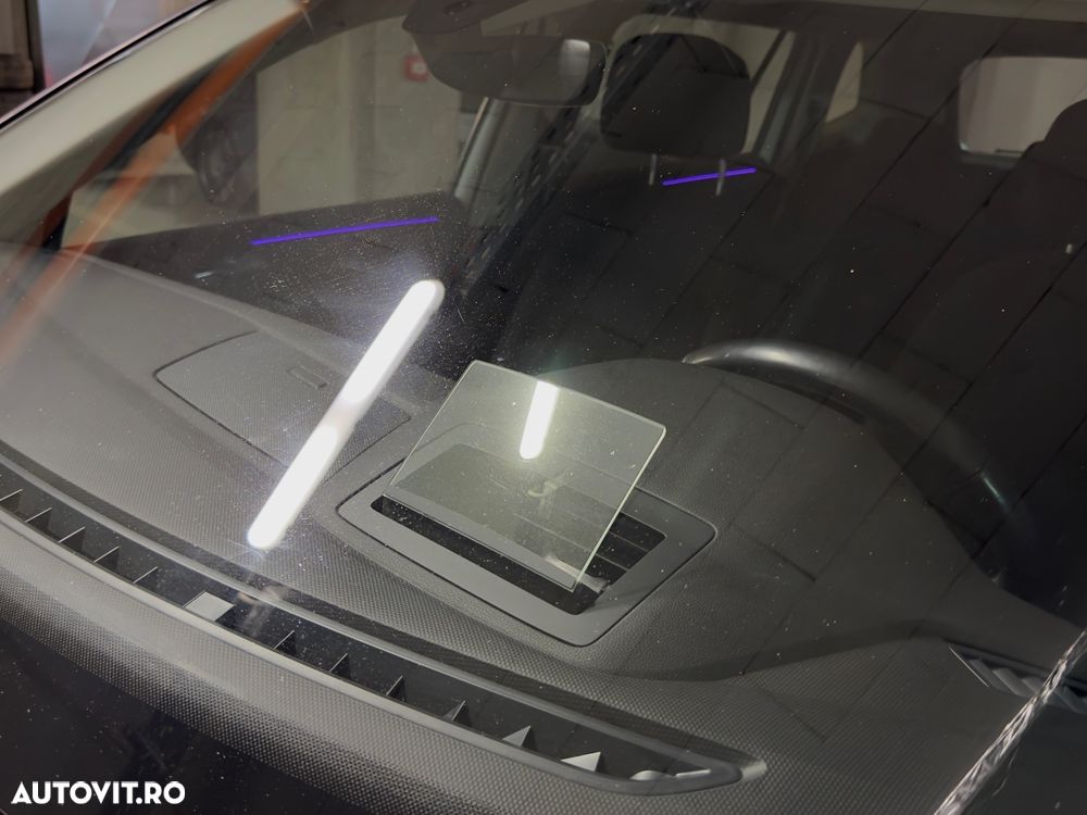 Volkswagen Tiguan 2.0 TDI SCR 4MOTION DSG Elegance - 10