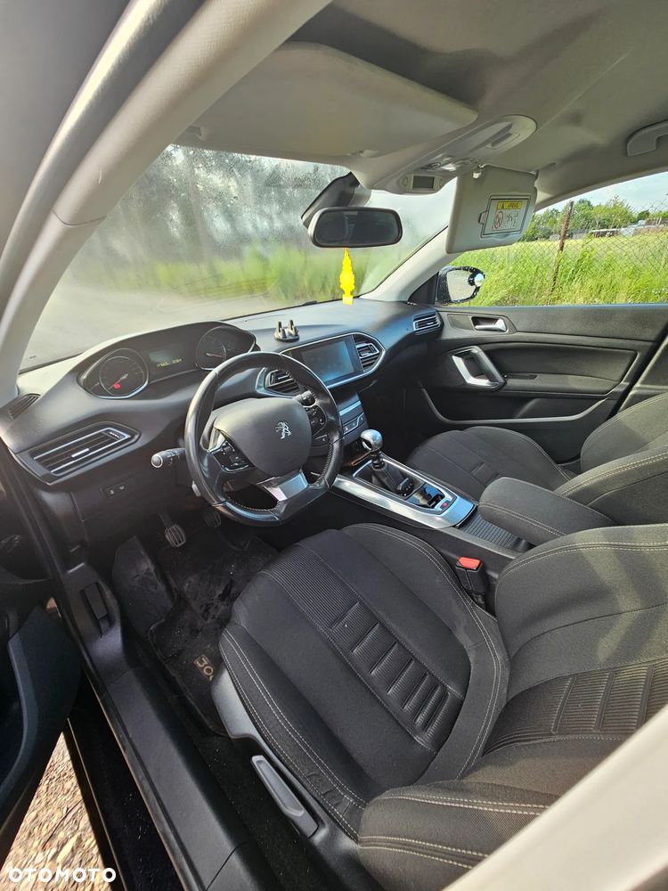 Peugeot 308 e-HDi 115 Stop & Start Allure - 10