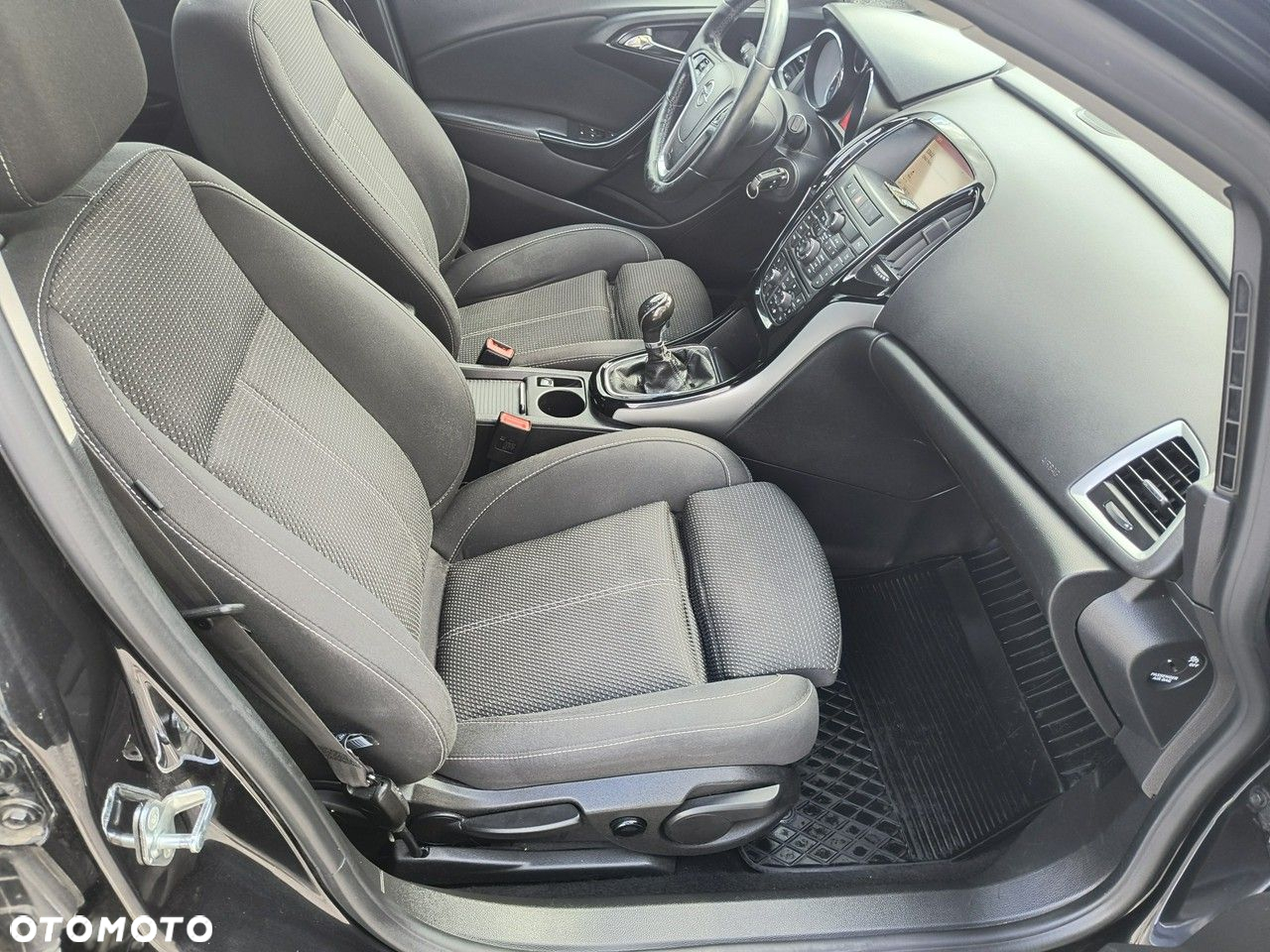 Opel Astra IV 2.0 CDTI Cosmo S&S - 16