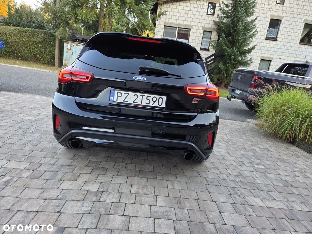 Ford Focus 2.3 EcoBoost ST - 17