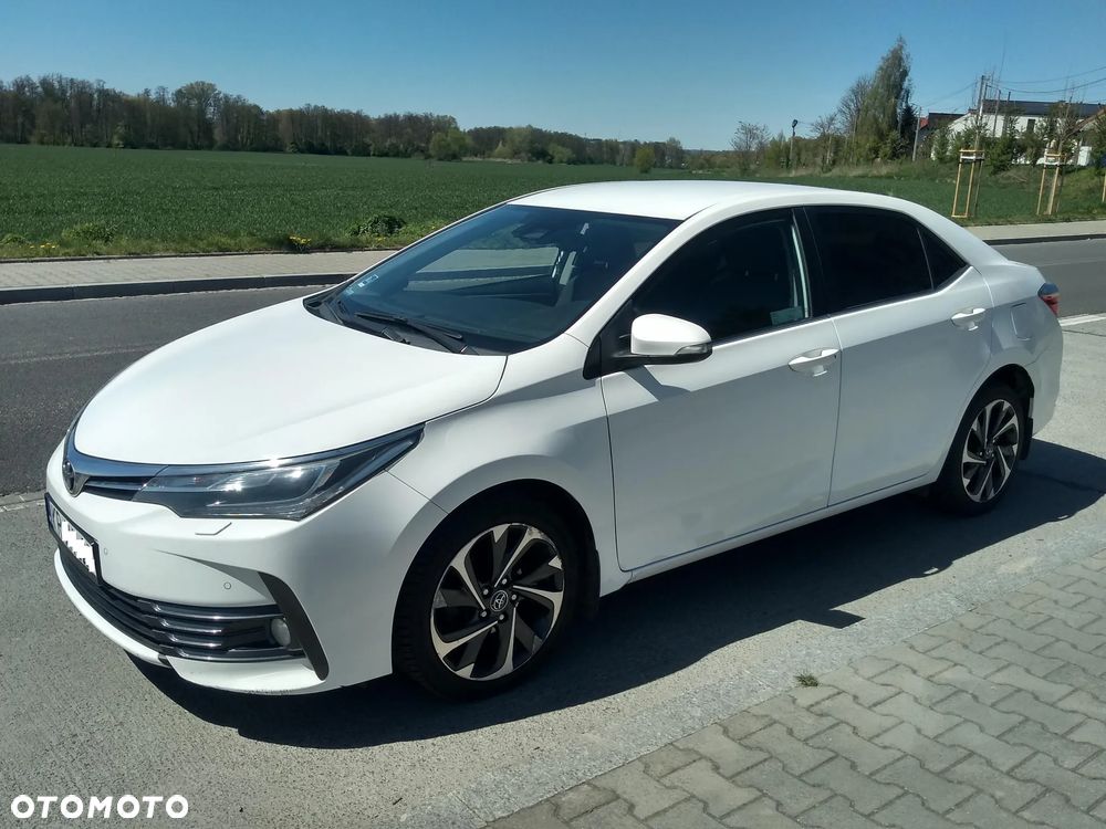 Toyota Corolla 1.6 Comfort - 17