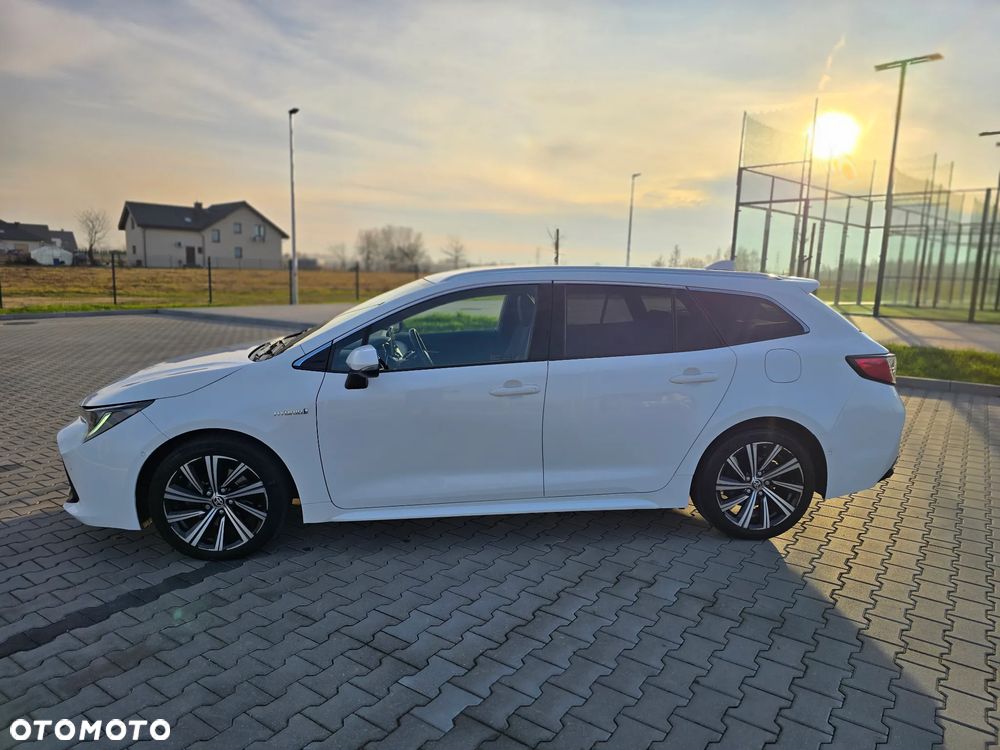 Toyota Corolla 2.0 Hybrid Comfort - 31