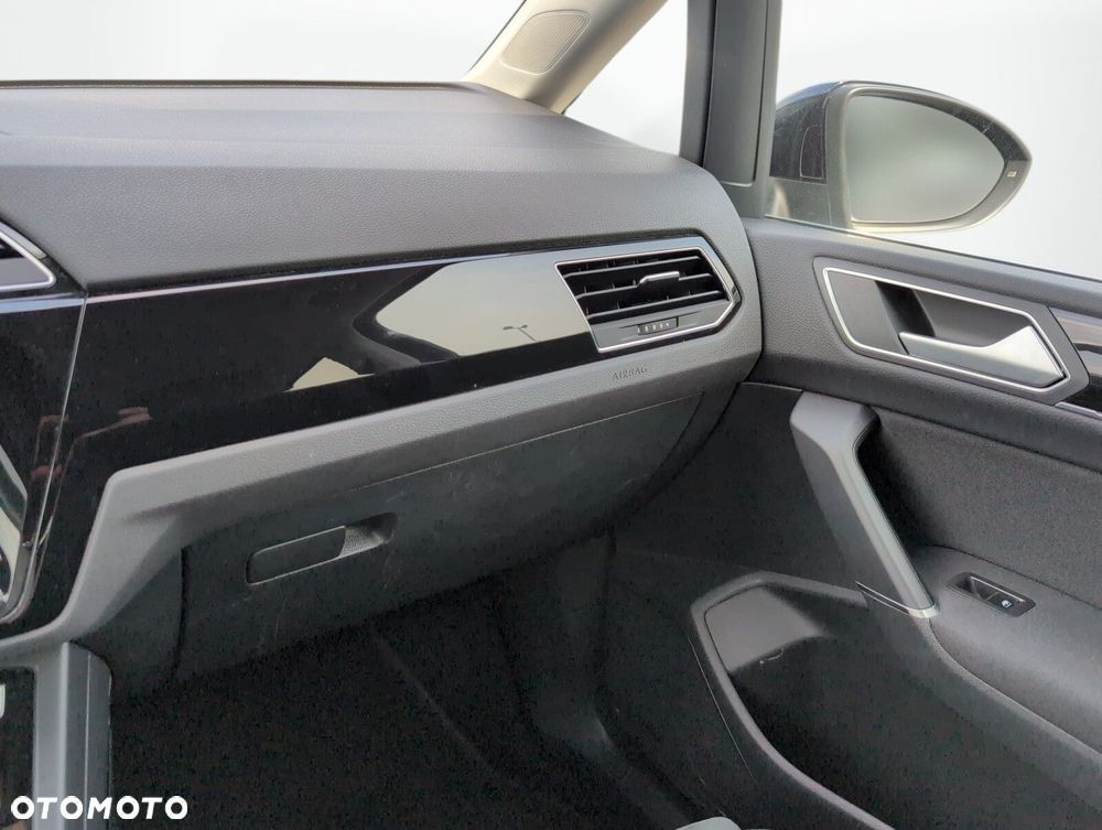 Volkswagen Touran 1.5 TSI EVO Highline DSG - 37