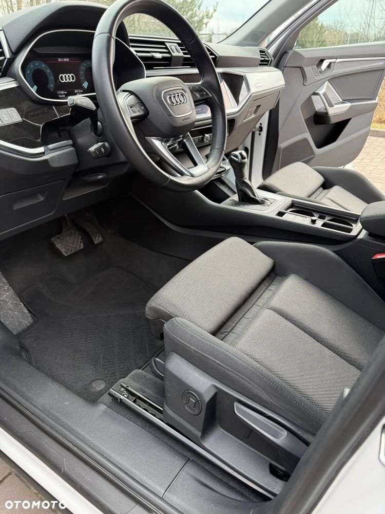 Audi Q3 Sportback 35 TFSI S tronic - 11