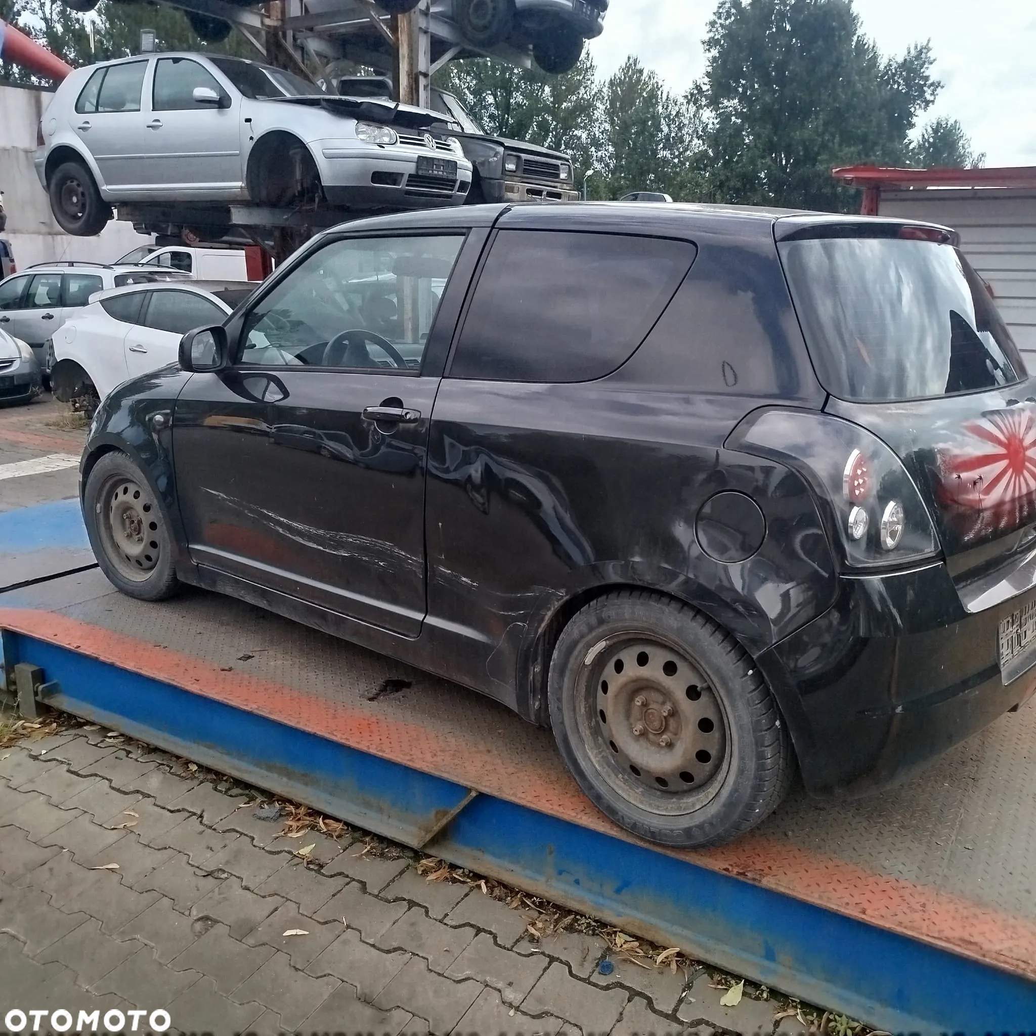 Suzuki Swift na części - 8