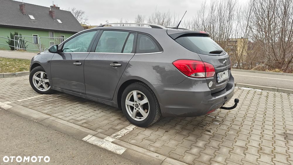 Chevrolet Cruze - 5