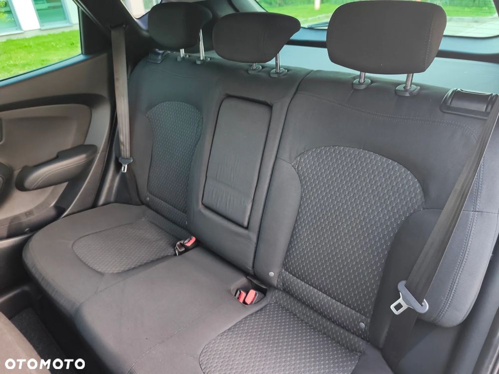 Hyundai ix35 2.0 Comfort - 21