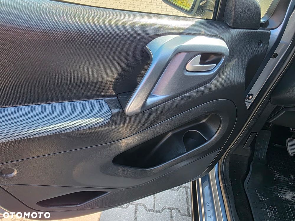 Citroën Berlingo 1.6 HDi 110 FAP XTR - 19