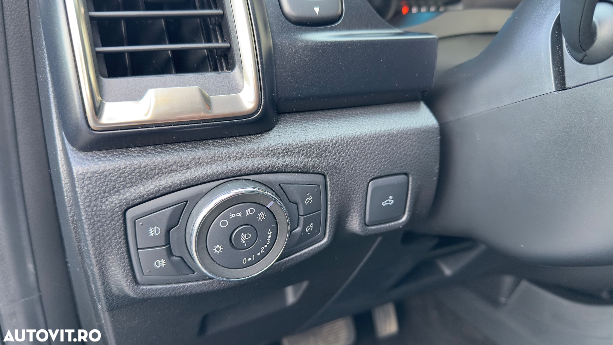 Ford Ranger Pick-Up 2.0 EcoBlue 170 CP 4x4 Cabina Dubla Wildtrack Aut. - 25