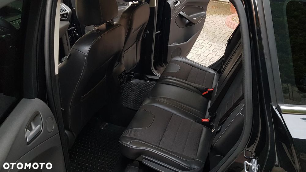 Ford Kuga 2.0 TDCi FWD Titanium Plus - 11