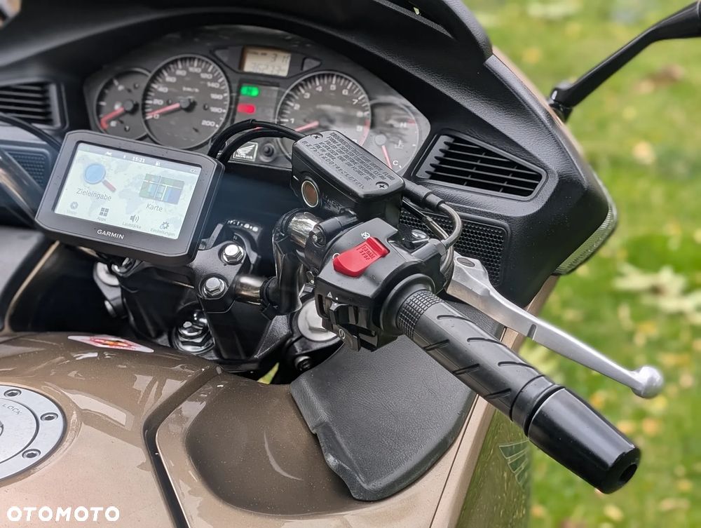 Honda Deauville - 19
