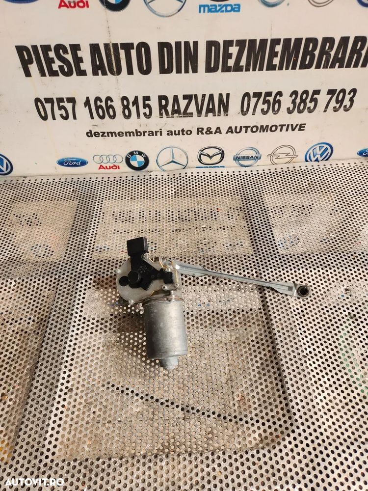 Motoras Stergatoare Fata Audi A1 8X Cod 8X - 1