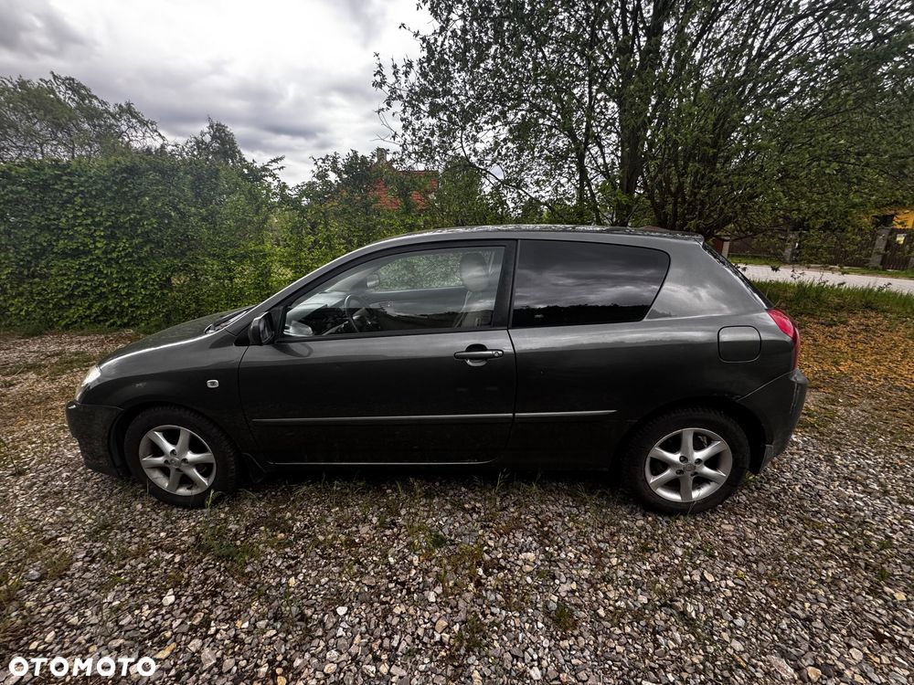 Toyota Corolla 1.4 VVT-i Terra - 3