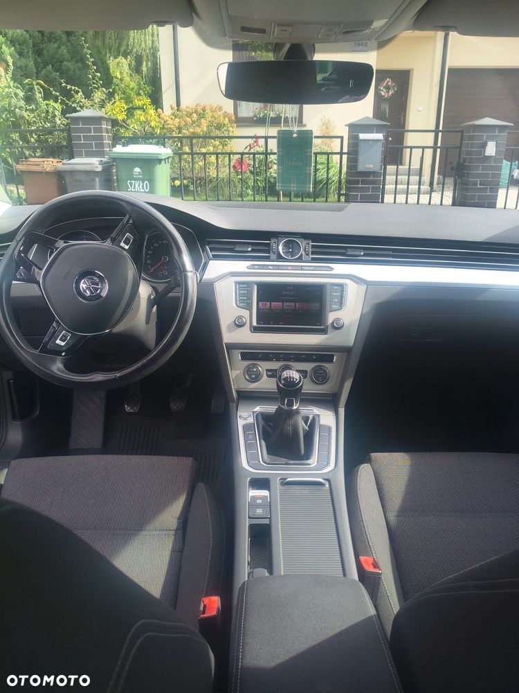 Volkswagen Passat 2.0 TDI BMT Comfortline - 4