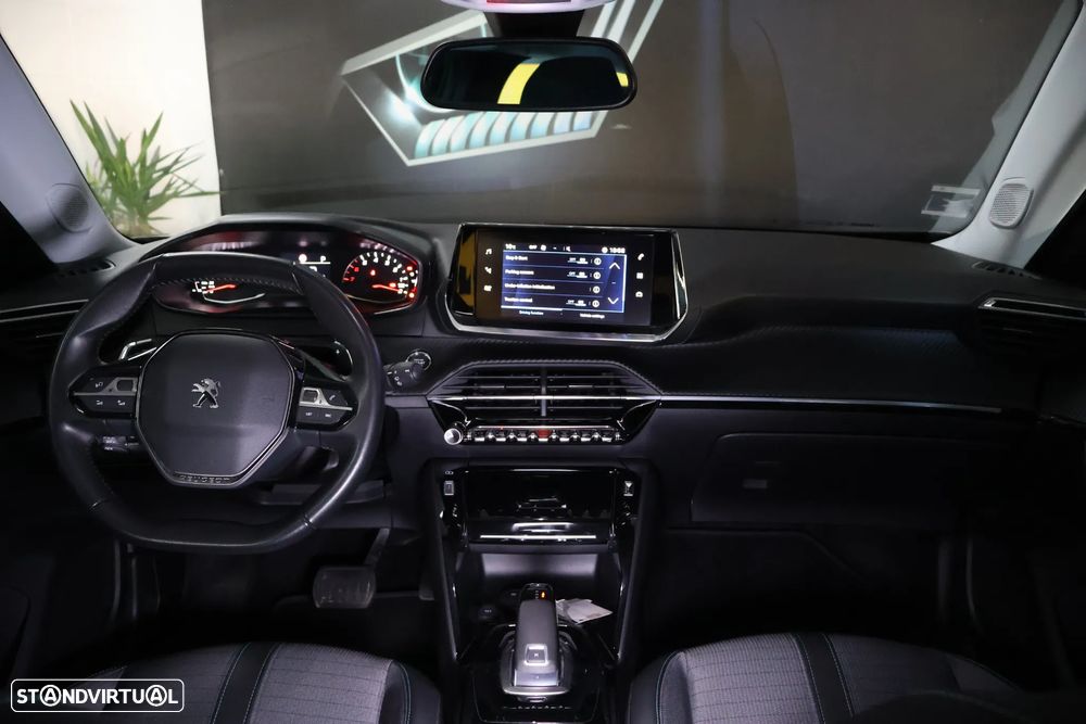 Peugeot 2008 - 9