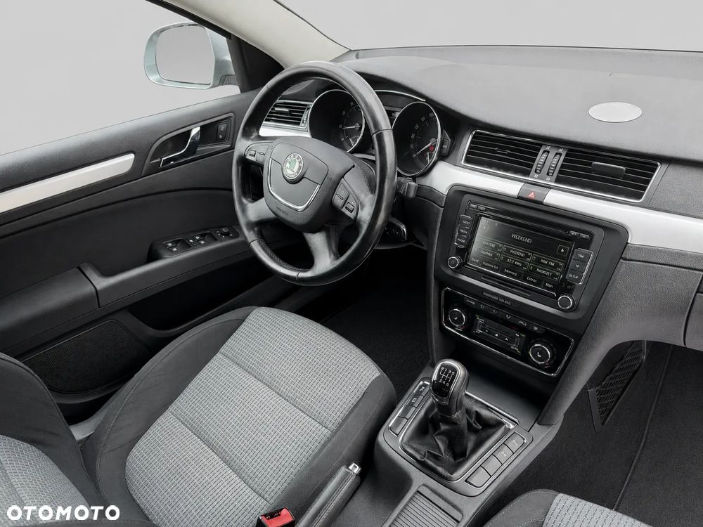 Skoda Superb 1.8 TSI Elegance - 17