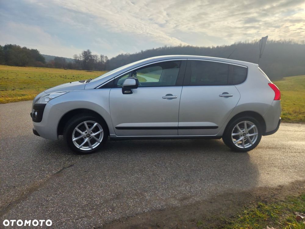 Peugeot 3008 1.6 HDi Premium - 10