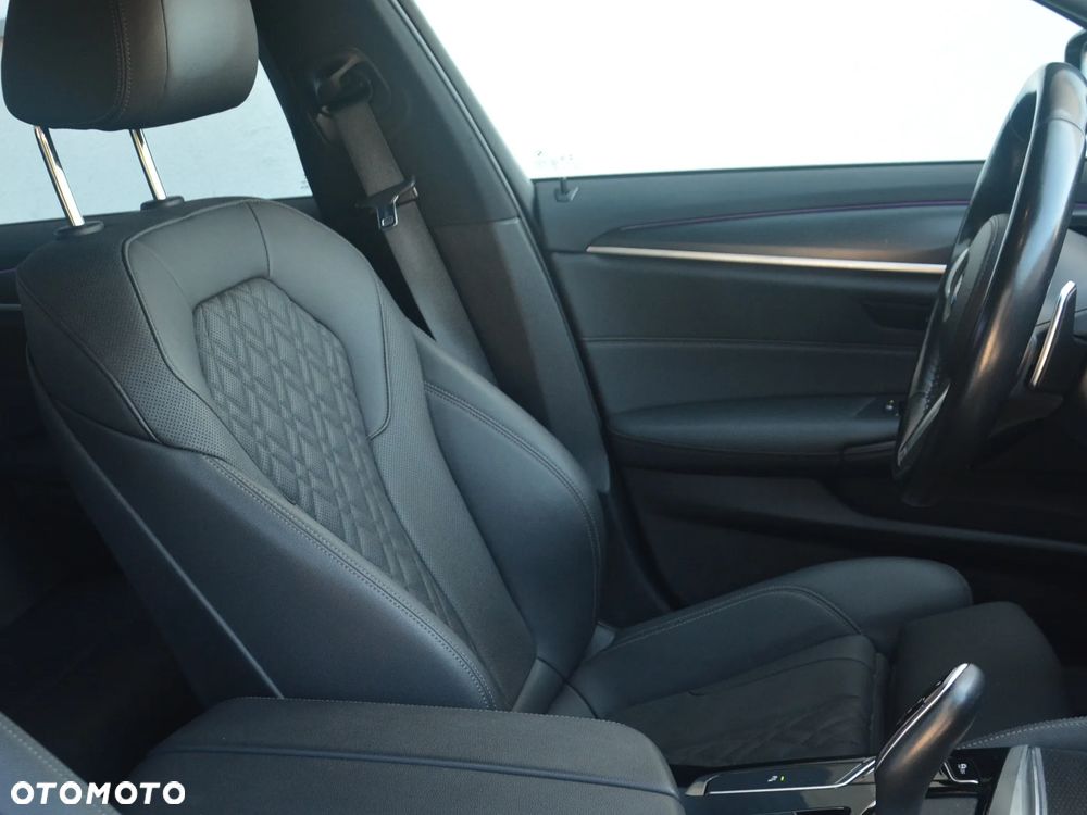BMW Seria 5 - 17