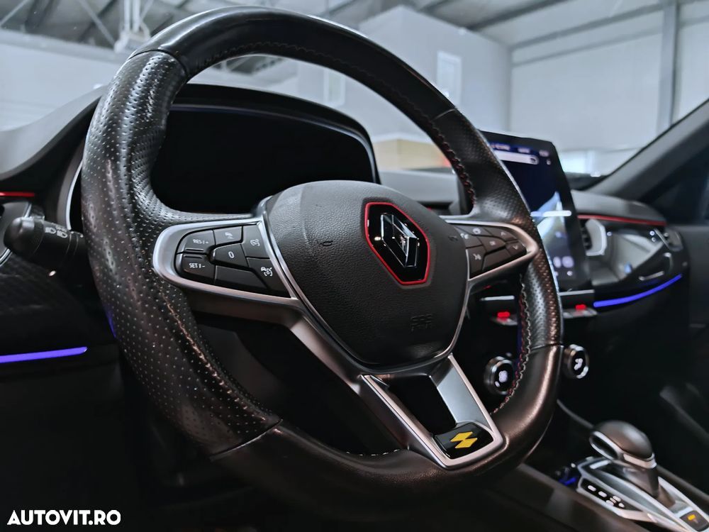 Renault Arkana E-TECH RS Line - 13