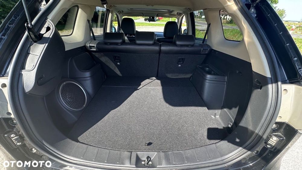 Mitsubishi Outlander - 31
