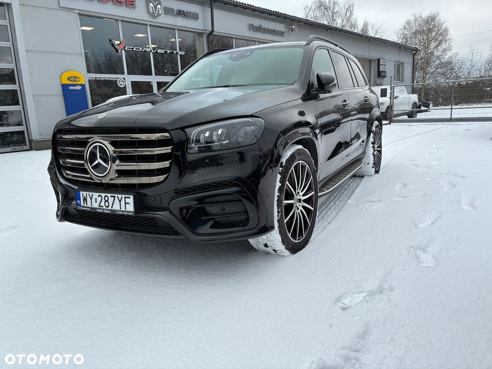 Mercedes-Benz GLS - 1