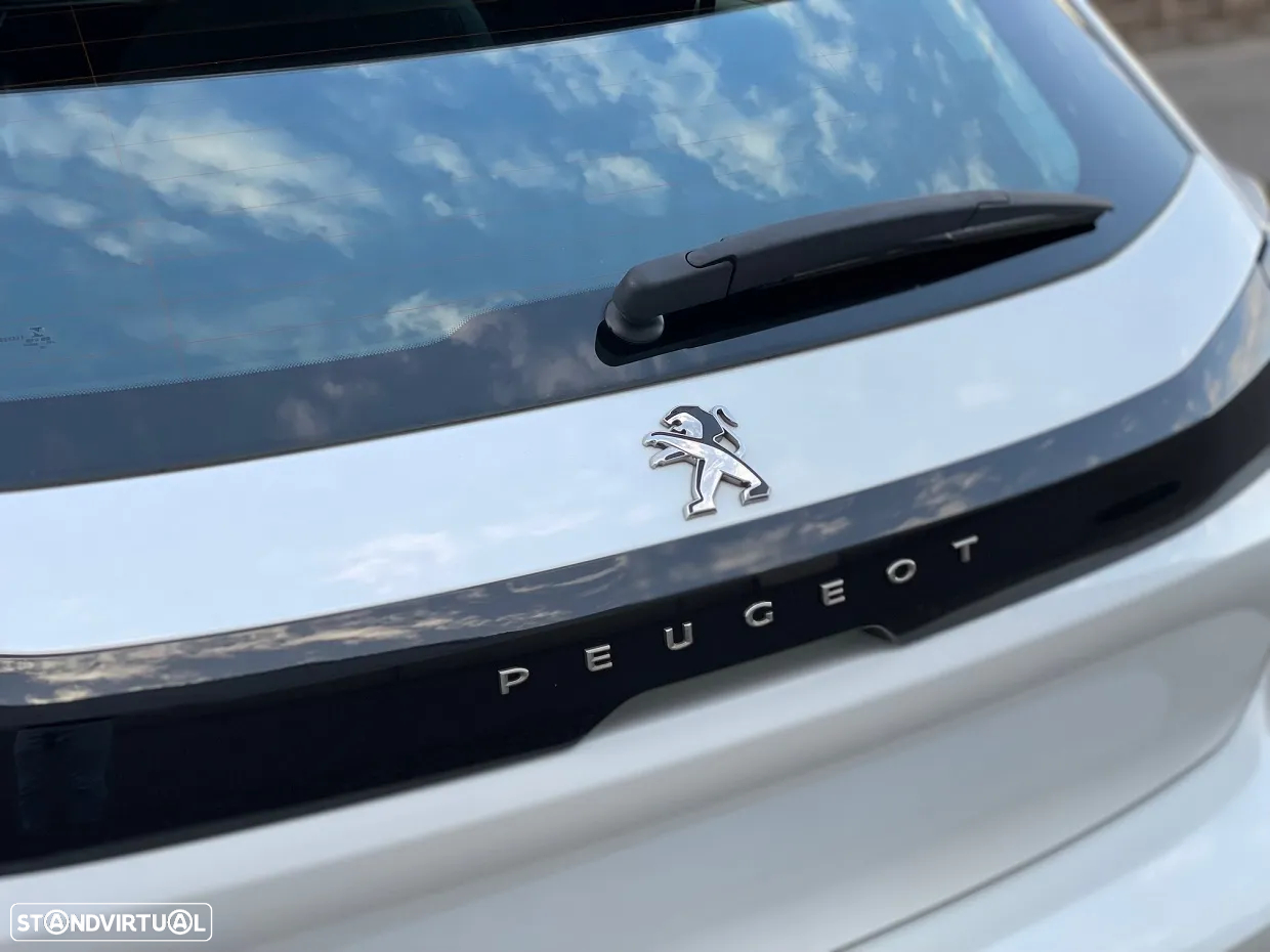 Peugeot e-208 50 kWh Active - 10