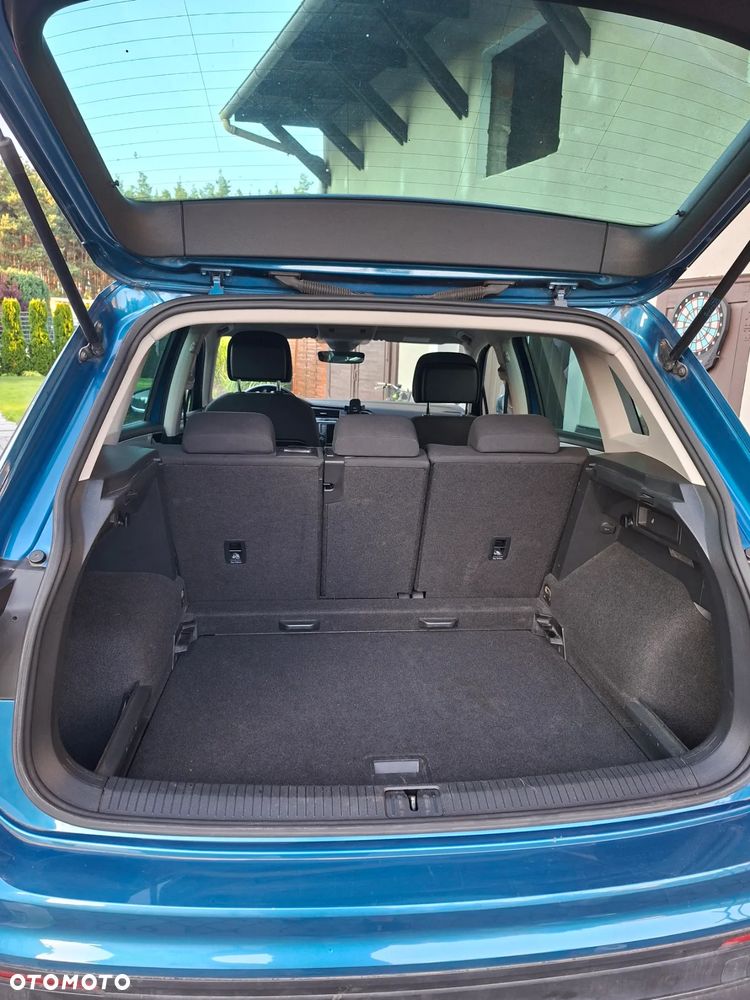 Volkswagen Tiguan - 13