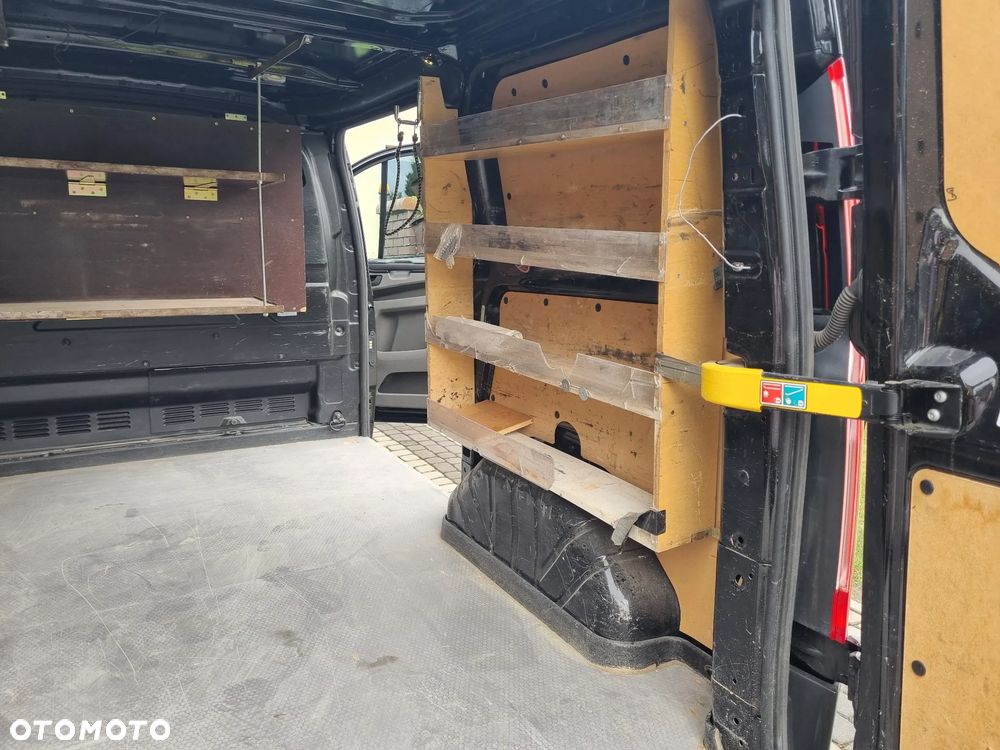 Ford Transit Custom - 16