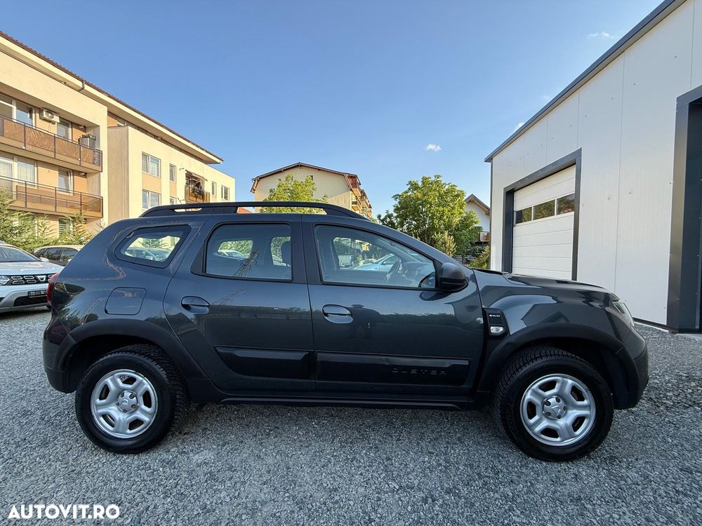 Dacia Duster 1.6 SCe 4WD Comfort - 12