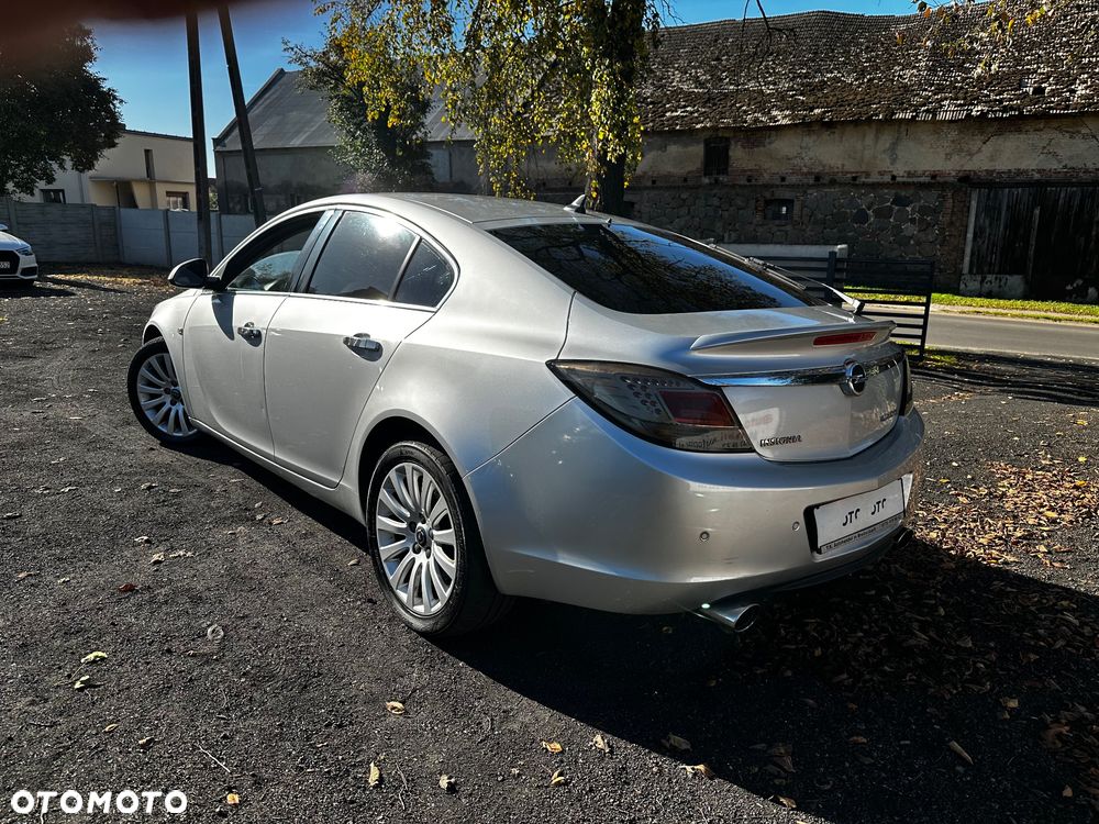 Opel Insignia - 8