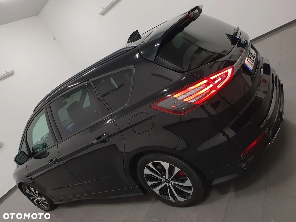 Ford S-Max 2.0 EcoBlue ST-Line - 36