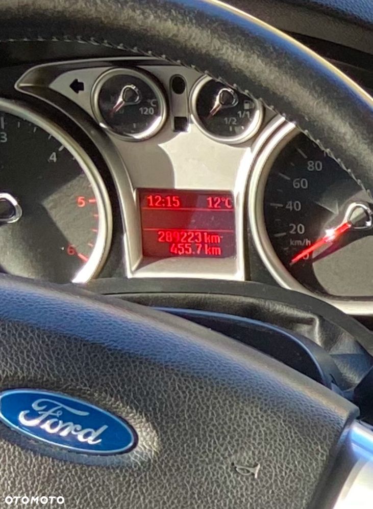 Ford C-MAX - 12