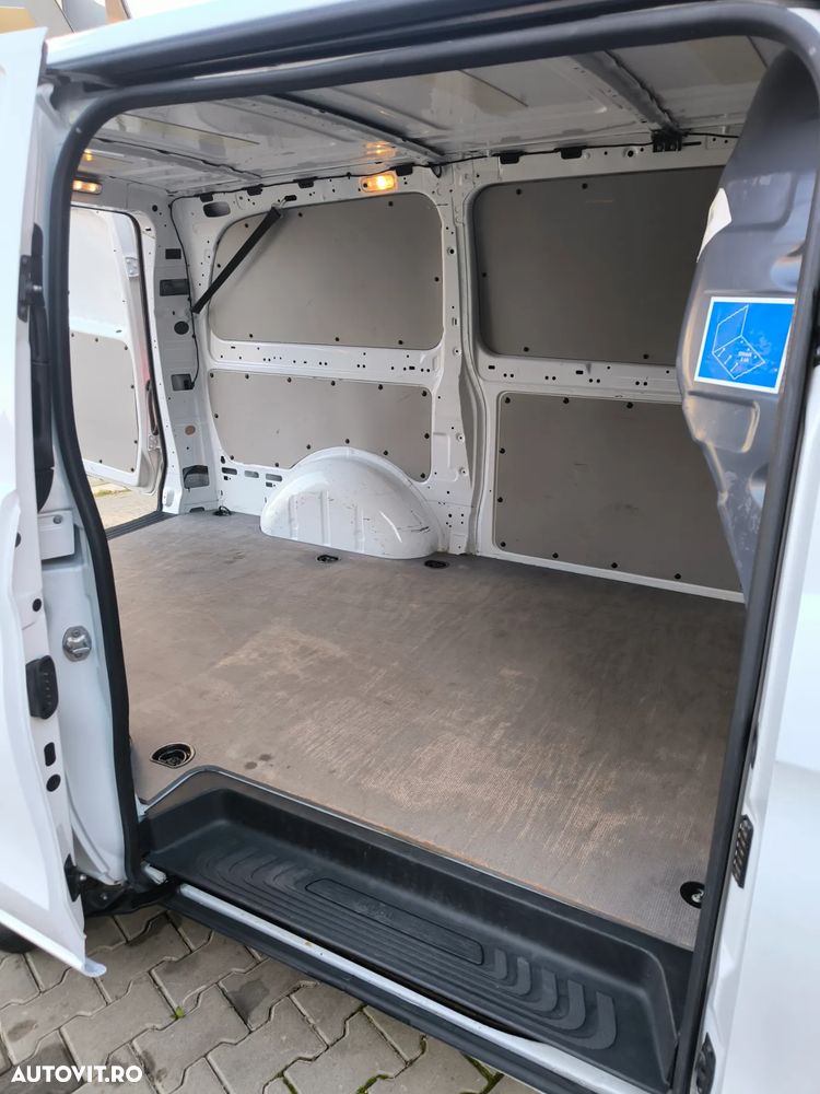 Mercedes-Benz Vito - 15