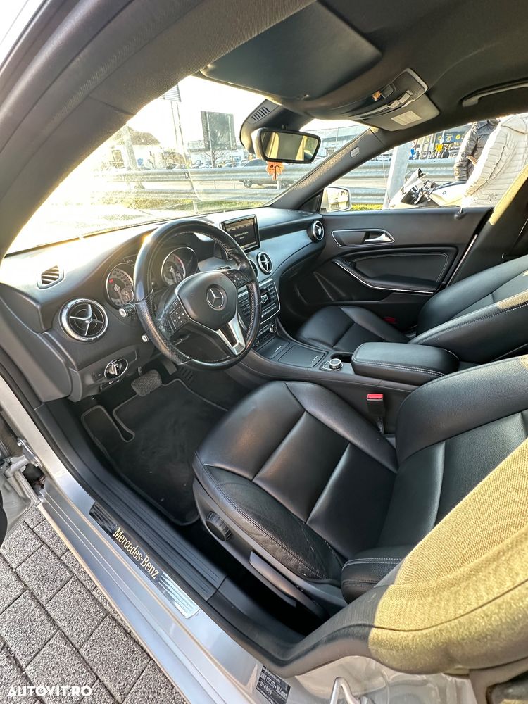 Mercedes-Benz CLA 220 - 5