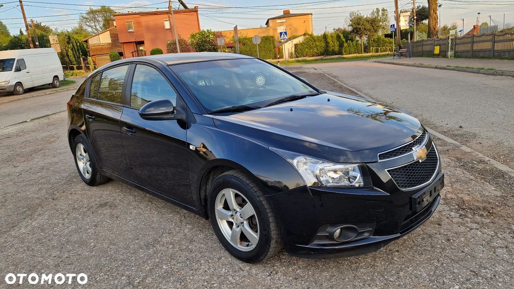 Chevrolet Cruze 1.6 LT - 2