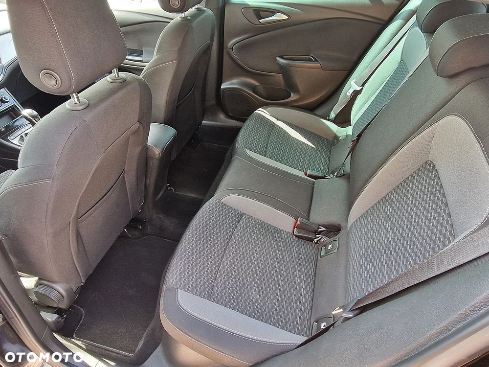 Opel Astra 1.2 Turbo Start/Stop - 10