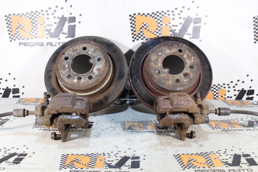 Travagem Traseiras BMW Serie 1 123d - E81 / E82 / E87 / E88 - 1