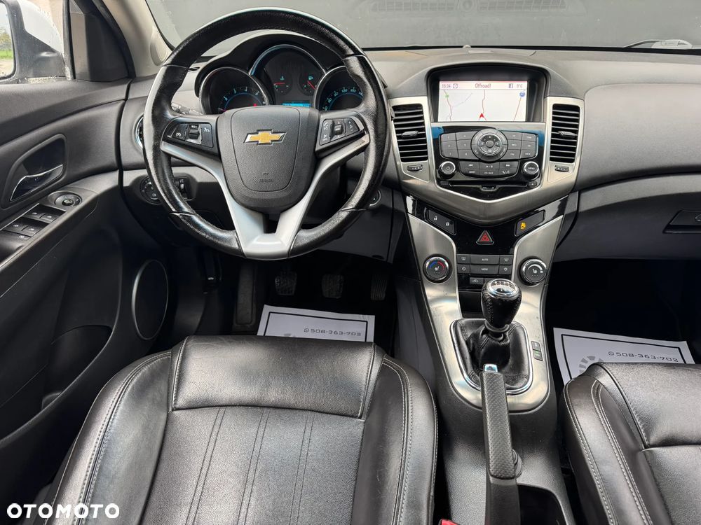 Chevrolet Cruze 1.4T LTZ+ - 21