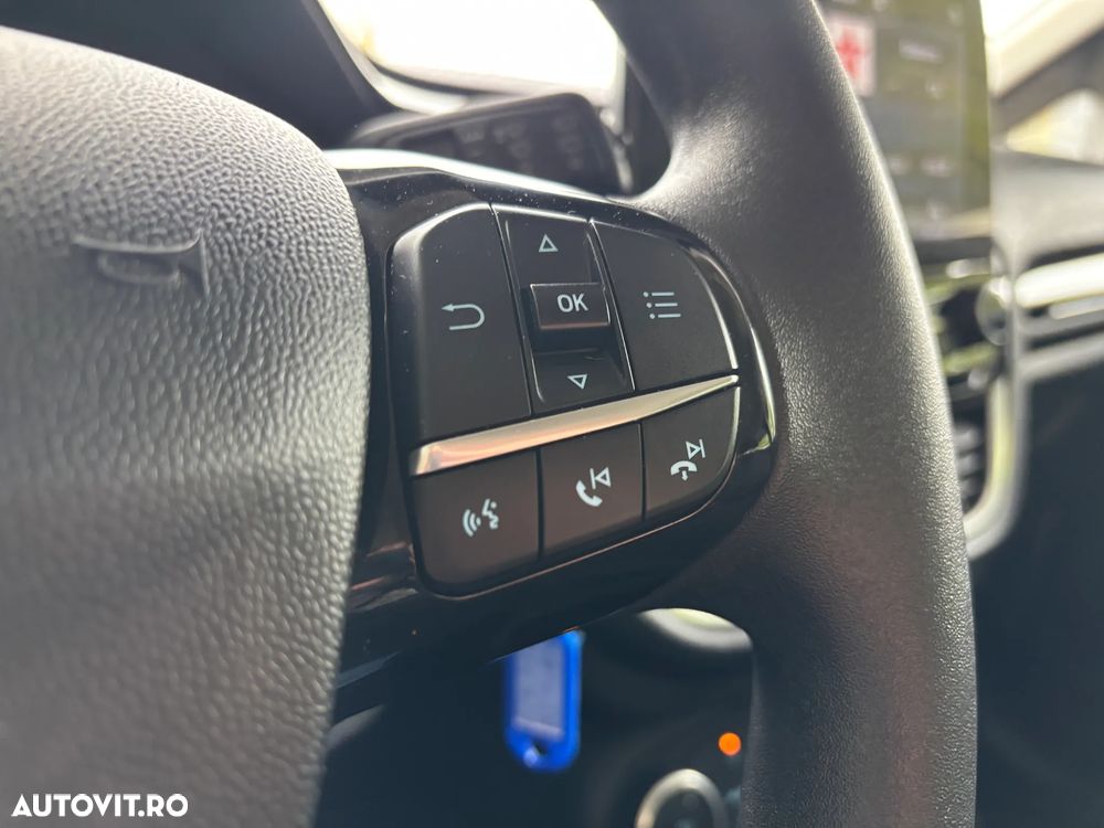 Ford Fiesta 1.1 Trend Connected - 18