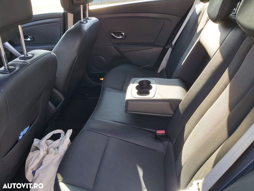 RENAULT Megane 2012 — imagine 9