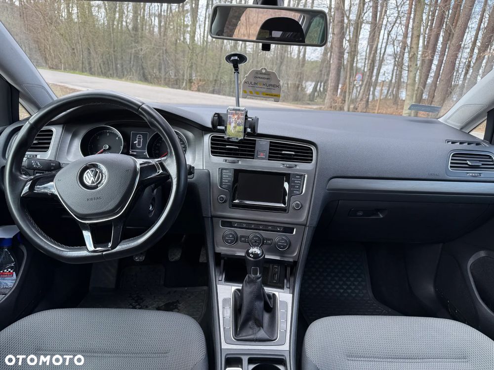 Volkswagen Golf 2.0 TDI (BlueMotion Technology) Comfortline - 17