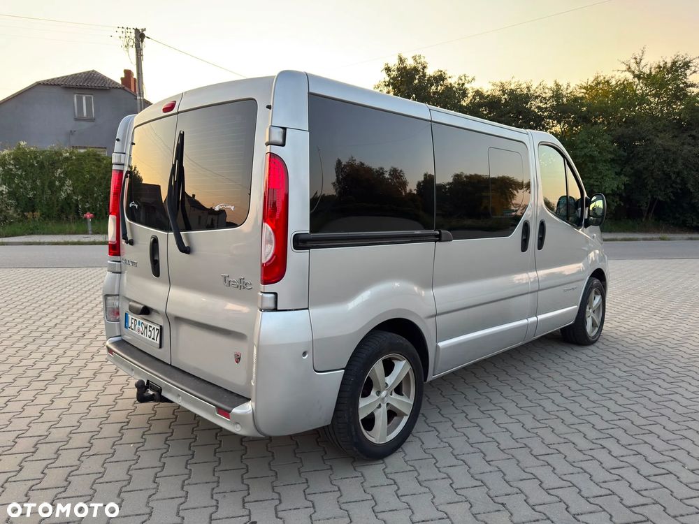 Renault Trafic L1H1 Passenger Lux - 4