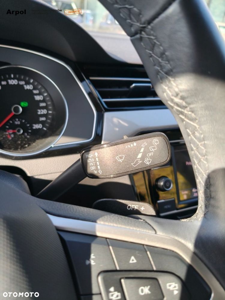 Volkswagen Passat - 18
