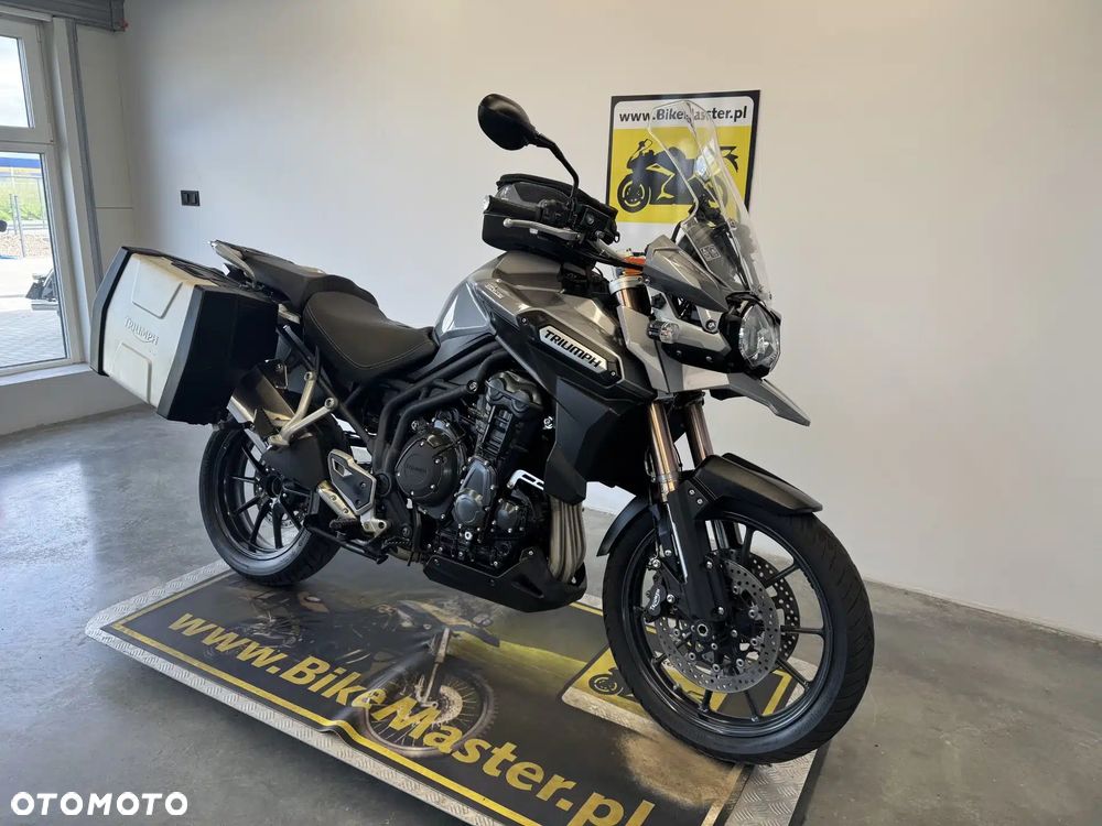 Triumph Tiger - 3