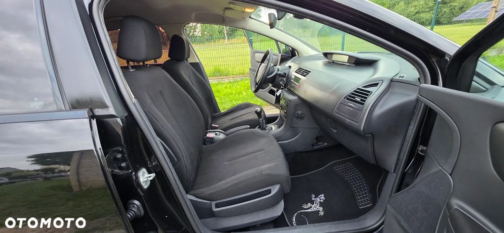 Citroën C4 1.4 16V Advance - 22